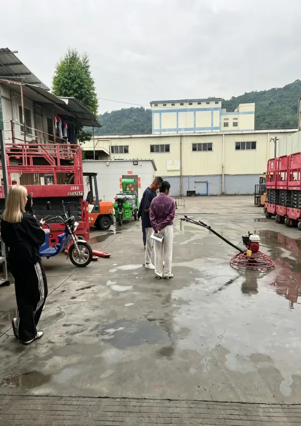 Mengapa Klien Australia Melakukan Perjalanan Ribuan Mil untuk Mengunjungi JOINTSEN? Memperkenalkan Power Trowel Walk-behind yang Memikat Pasar Australia